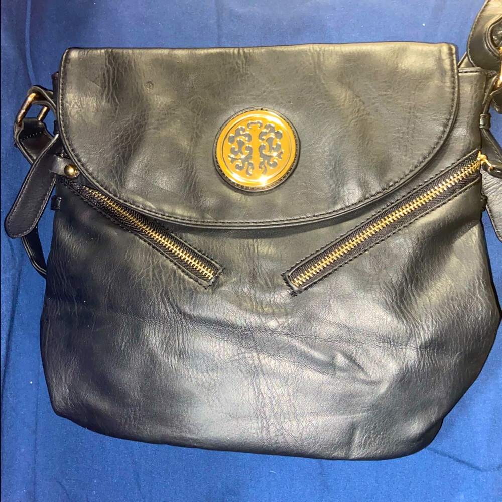 Black & Gold Shoulder purse